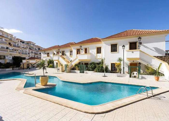 Apartment Paulmarie Ocean View In Windsor Park