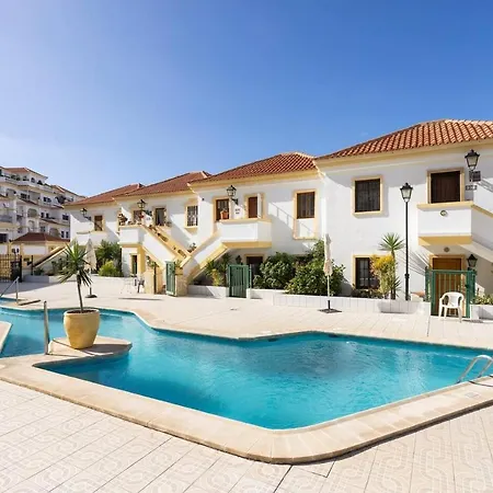 Lägenhet Paulmarie Ocean View In Windsor Park