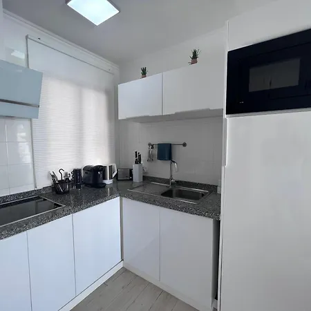 Apartamento Paulmarie Ocean View In Windsor Park *